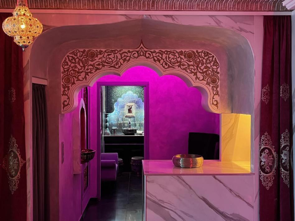Sheherazade Lyon Buitenkant foto